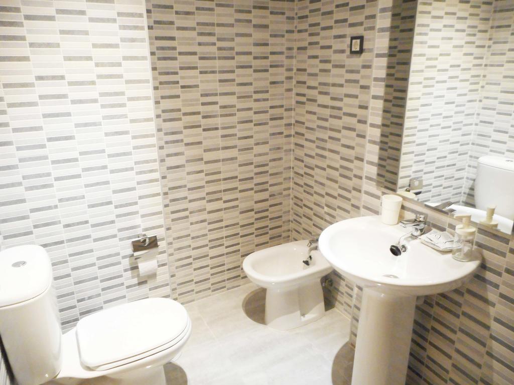 Jinetes 16 Apartment Малага Екстериор снимка