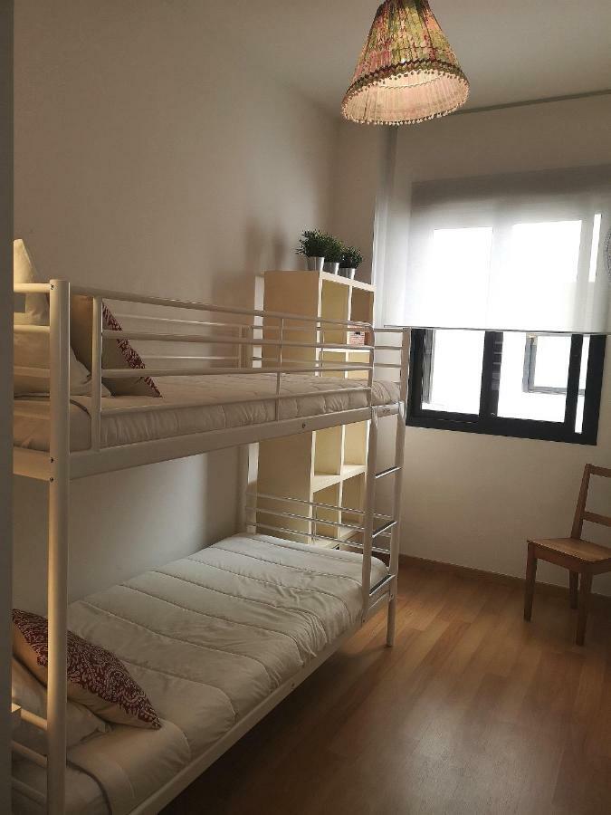 Jinetes 16 Apartment Малага Екстериор снимка